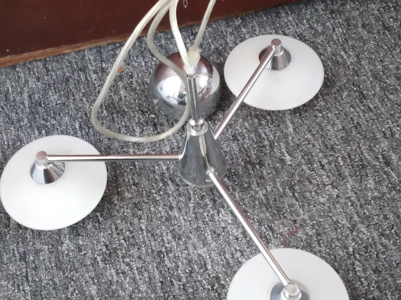 Billede 3 - Loftslampe til Spisebord