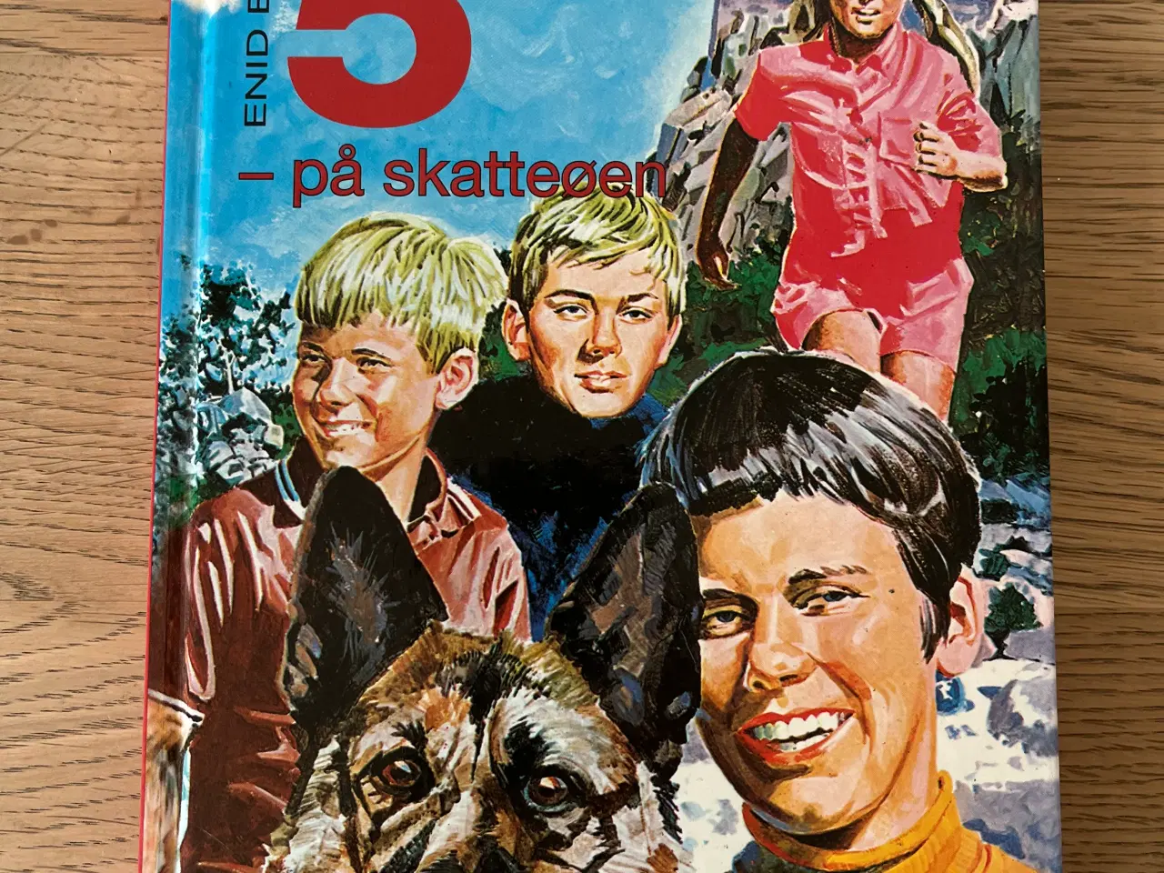 Billede 1 - De 5 - på Skatteøen. Af Enid Blyton. 