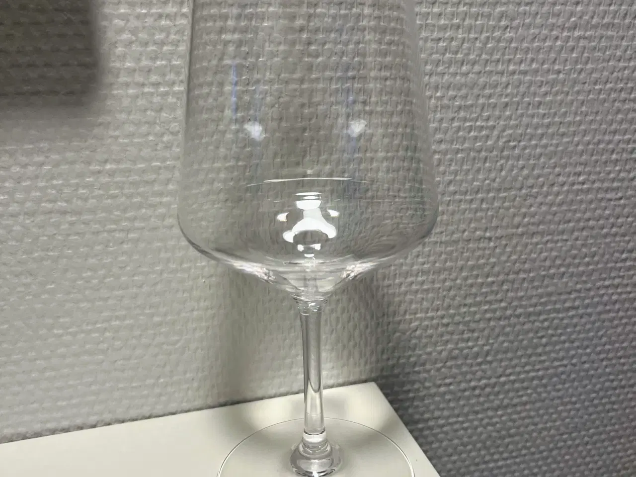 Billede 2 - Rød og hvidvins brudsikkert glas velegnet til Camp