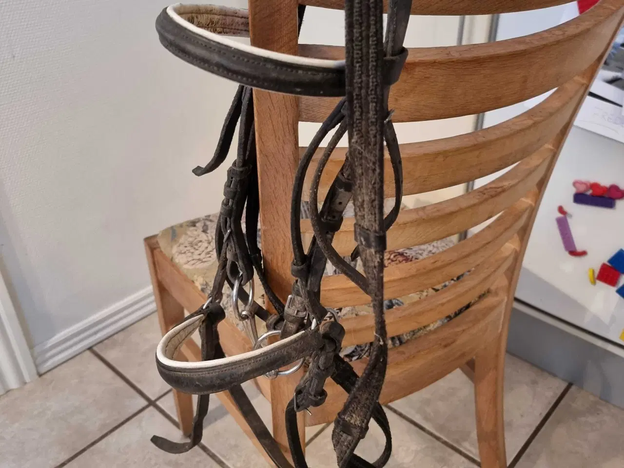 Billede 2 - Hovedtøj til ponyer.