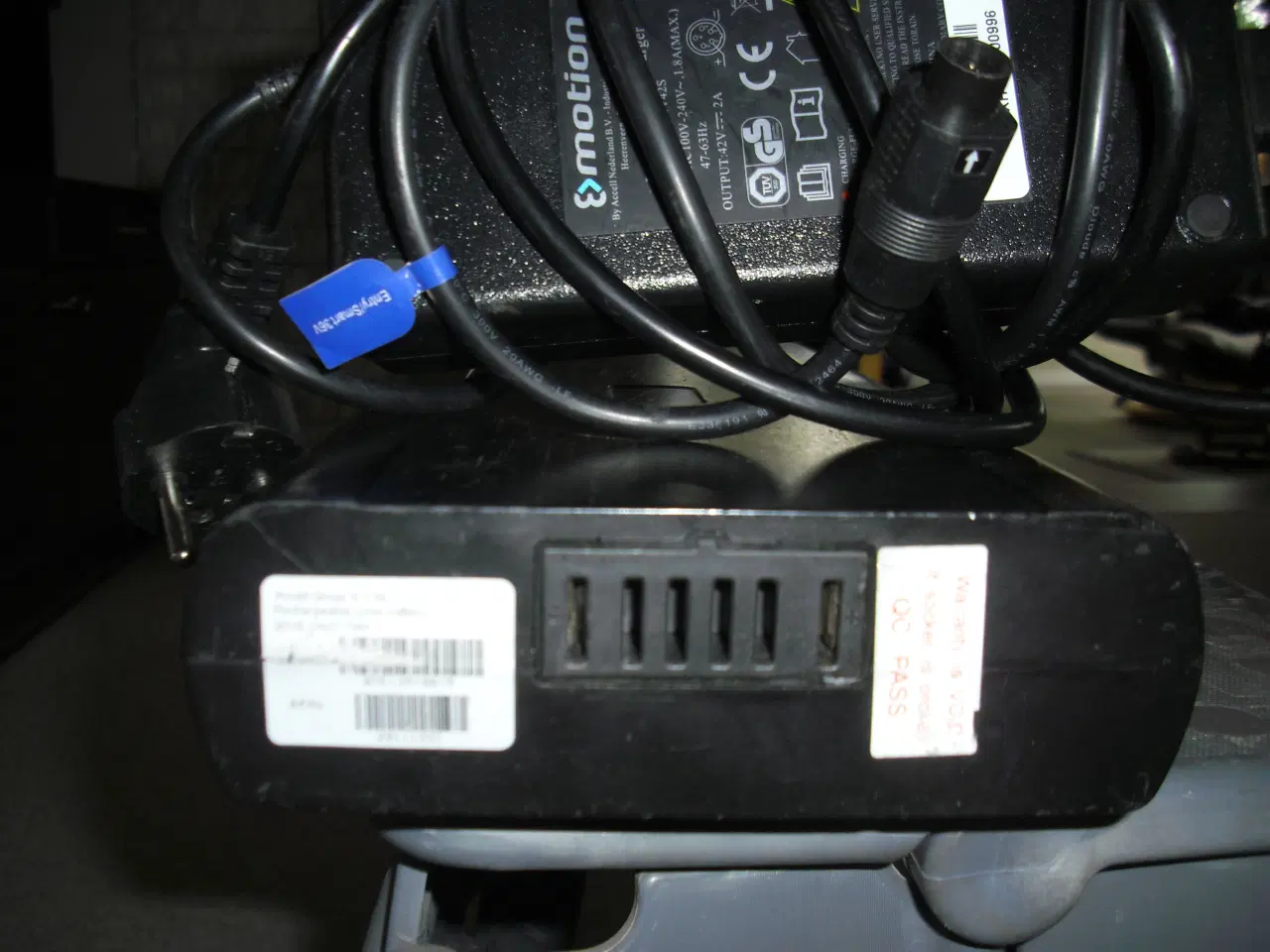 Billede 3 - Batteri til Batavus Genova E-GO med lader
