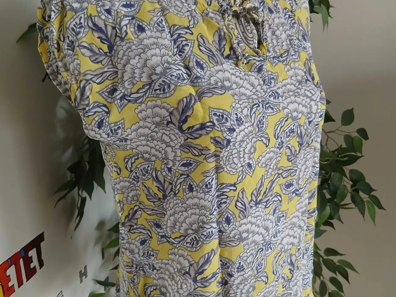 Billede 4 - Top. Masai. Small/36