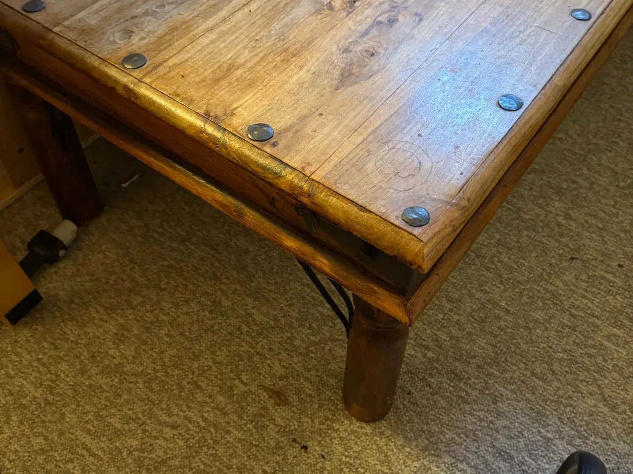 Billede 2 - 20+ år gammelt sofabord