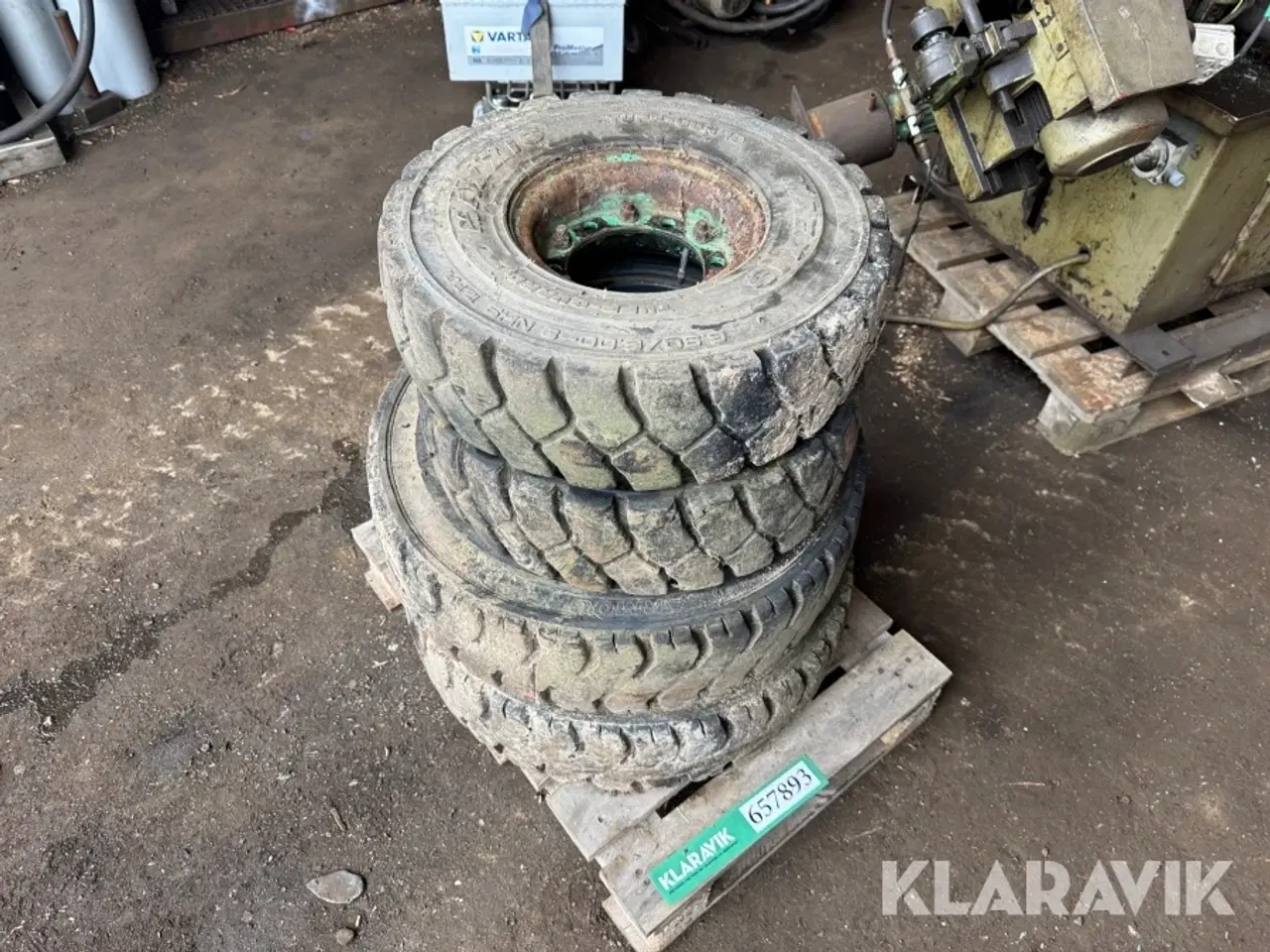 Billede 1 - Truck dæk 4 styks dæk