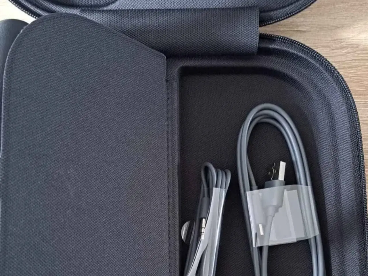 Billede 5 - B&O BEOPLAY HX: PEPSI EDITION. Headset Helt ny