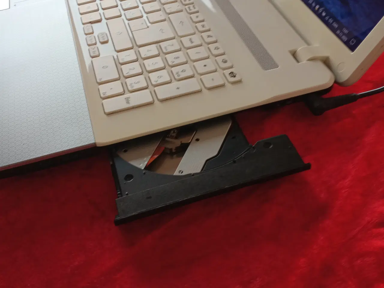 Billede 7 - Julegaven? Flot 17,3" notebook/bærbar