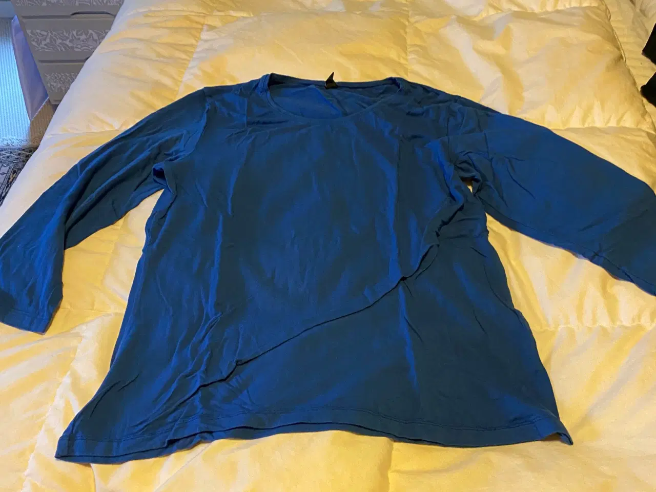 Billede 8 - T- Shirt i forskellige farver og mærker sælges.