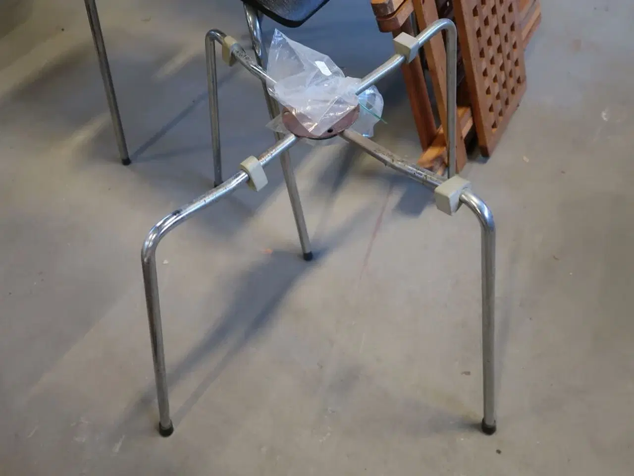 Billede 3 - 7'er stel, 3 stk. stole og bord