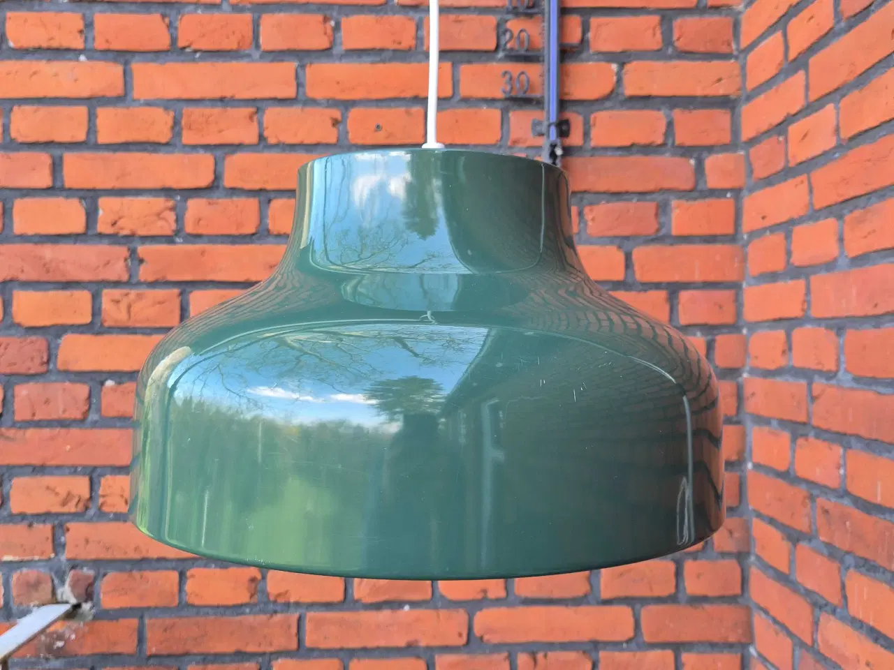 Billede 1 - Grøn retropendel med god fylde