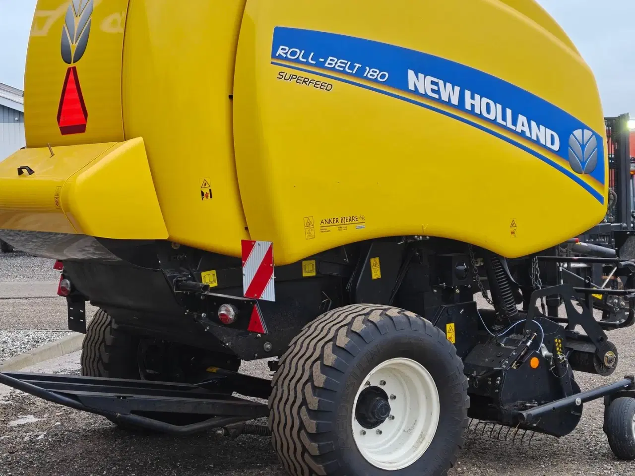 Billede 3 - New Holland Roll-Belt 180 Superfeed