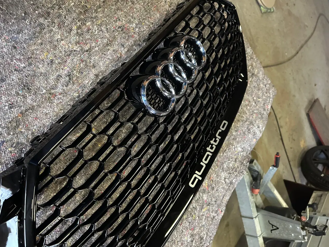 Billede 3 - Audi B9 grill