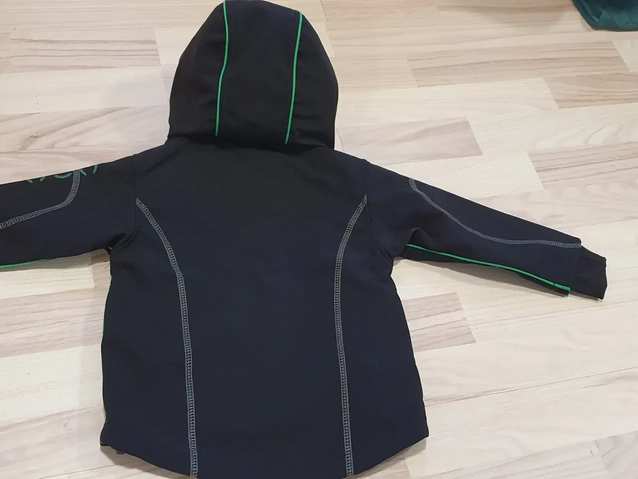 Billede 2 - Softshell jakke str 80 overgangsjakke