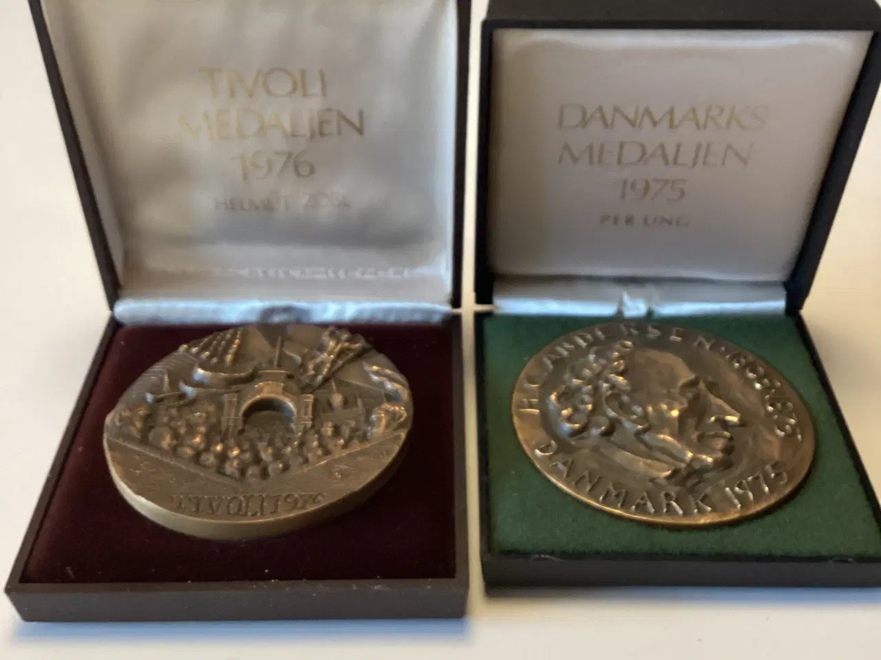 Billede 3 - Tivoli/Danmarks medaljen1976/75