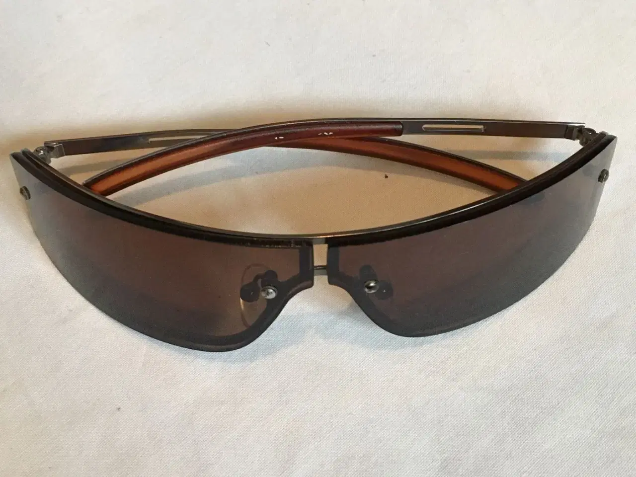 Billede 14 - Diverse solbriller til salg