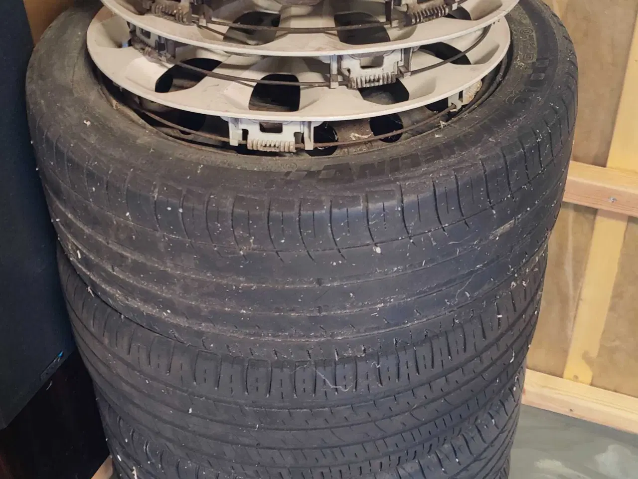 Billede 2 - Komplette hjul med navkapsler