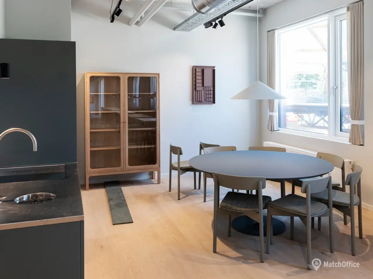 Billede 15 - Nyistandsatte kontorer med udsigt til Østre Gasværk