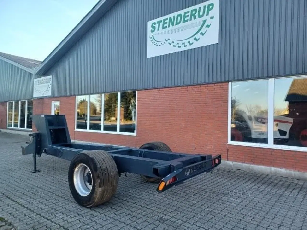 Billede 3 - - - - UNDERVOGN NR. 90