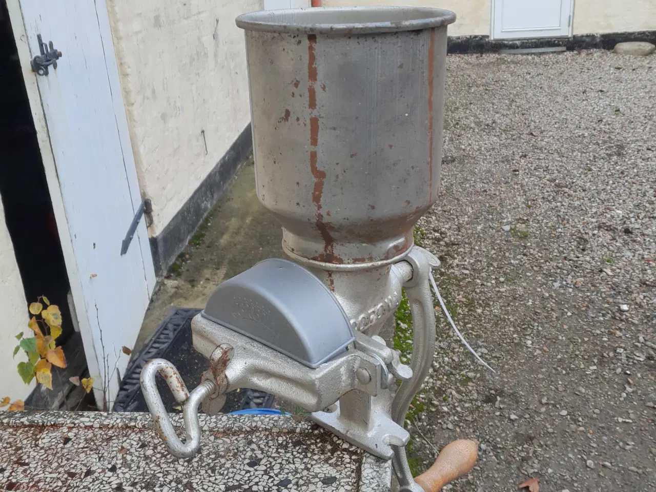 Billede 2 - Maltkværn corona