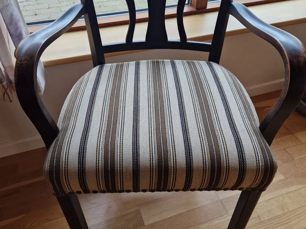 Billede 1 - Antik stol