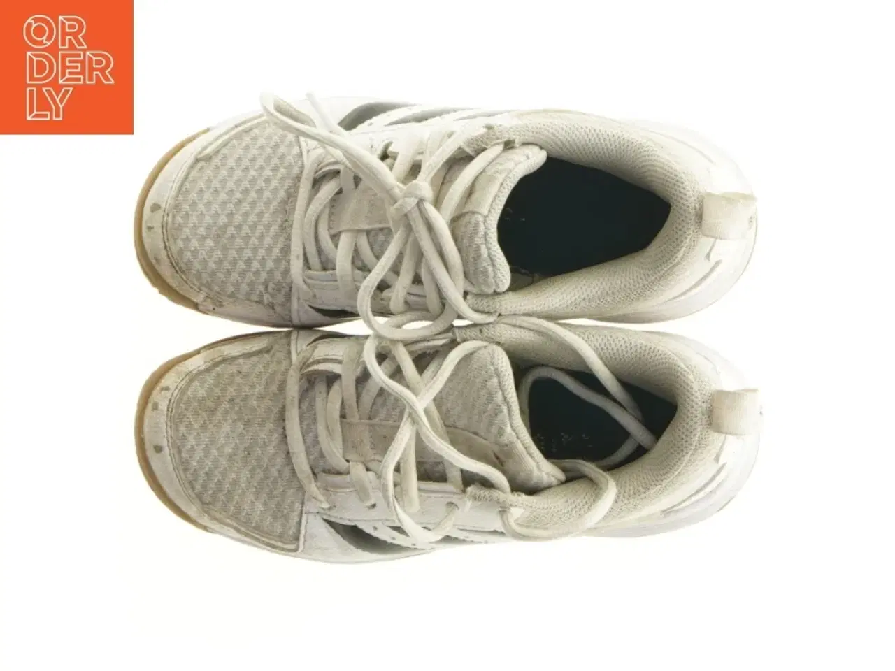 Billede 4 - Tennis sko fra Adidas (str. 32)