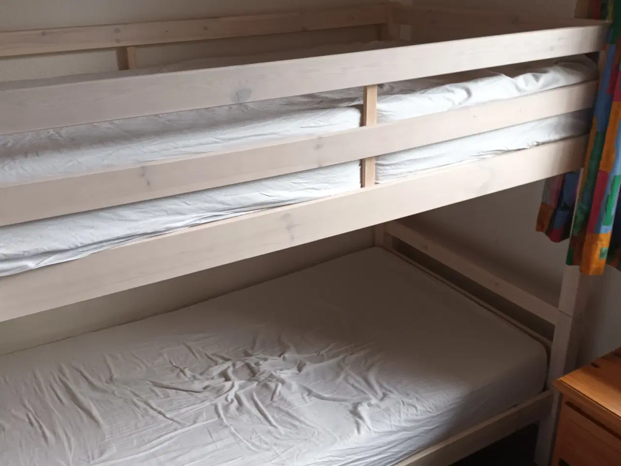 Billede 2 - Køjeseng med madrasser