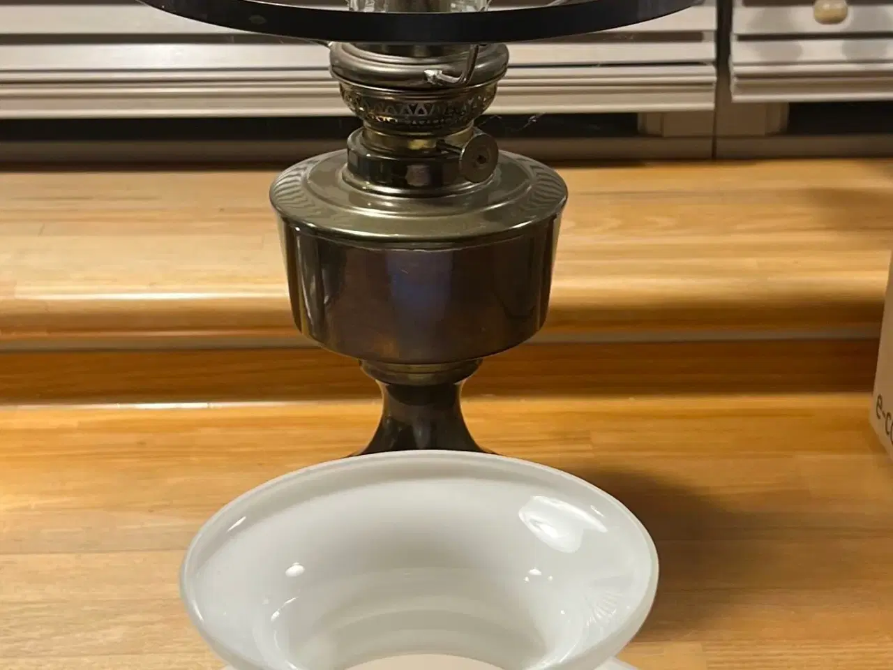 Billede 2 - Antik Petroleums bordlampe