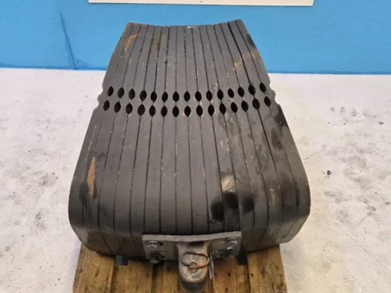 Billede 18 - New Holland T8 Frontvægt Kit 719665006