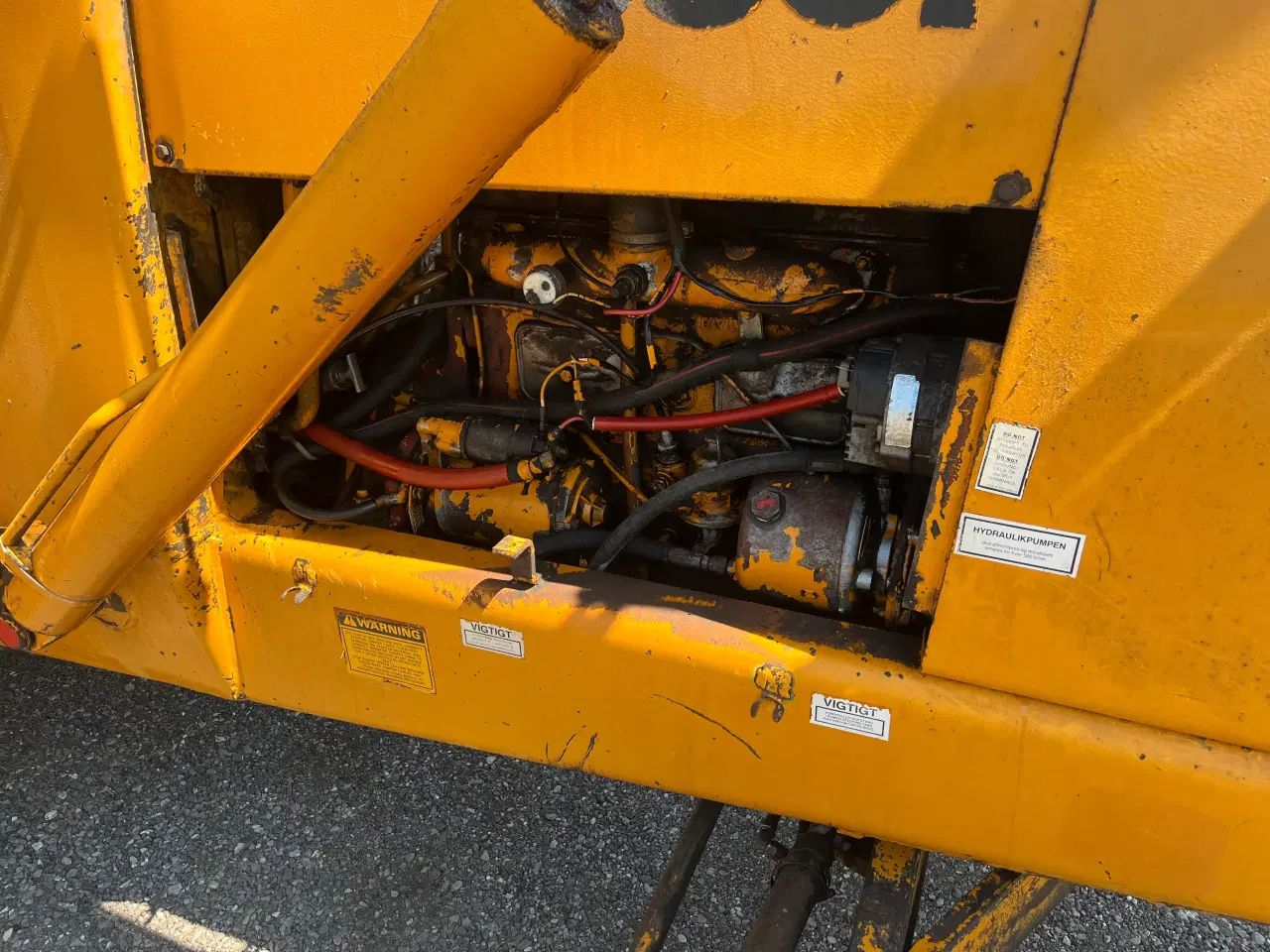 Billede 5 - Rendegraver case 580F