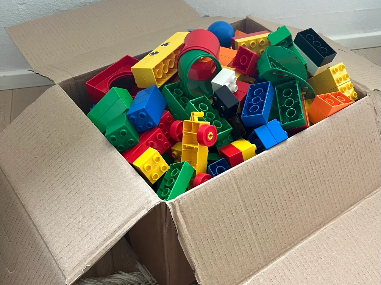 Billede 1 - Stor blandet kasse med LEGO DUPLO/DACTA