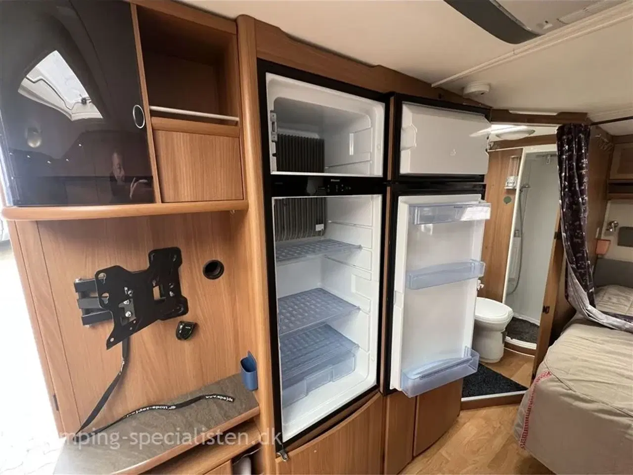 Billede 12 - 2012 - Kabe Royal 610 XL KS   2012 Kabe Royal 610 XL KS - Se den nu hos Camping-Specialisten.dk