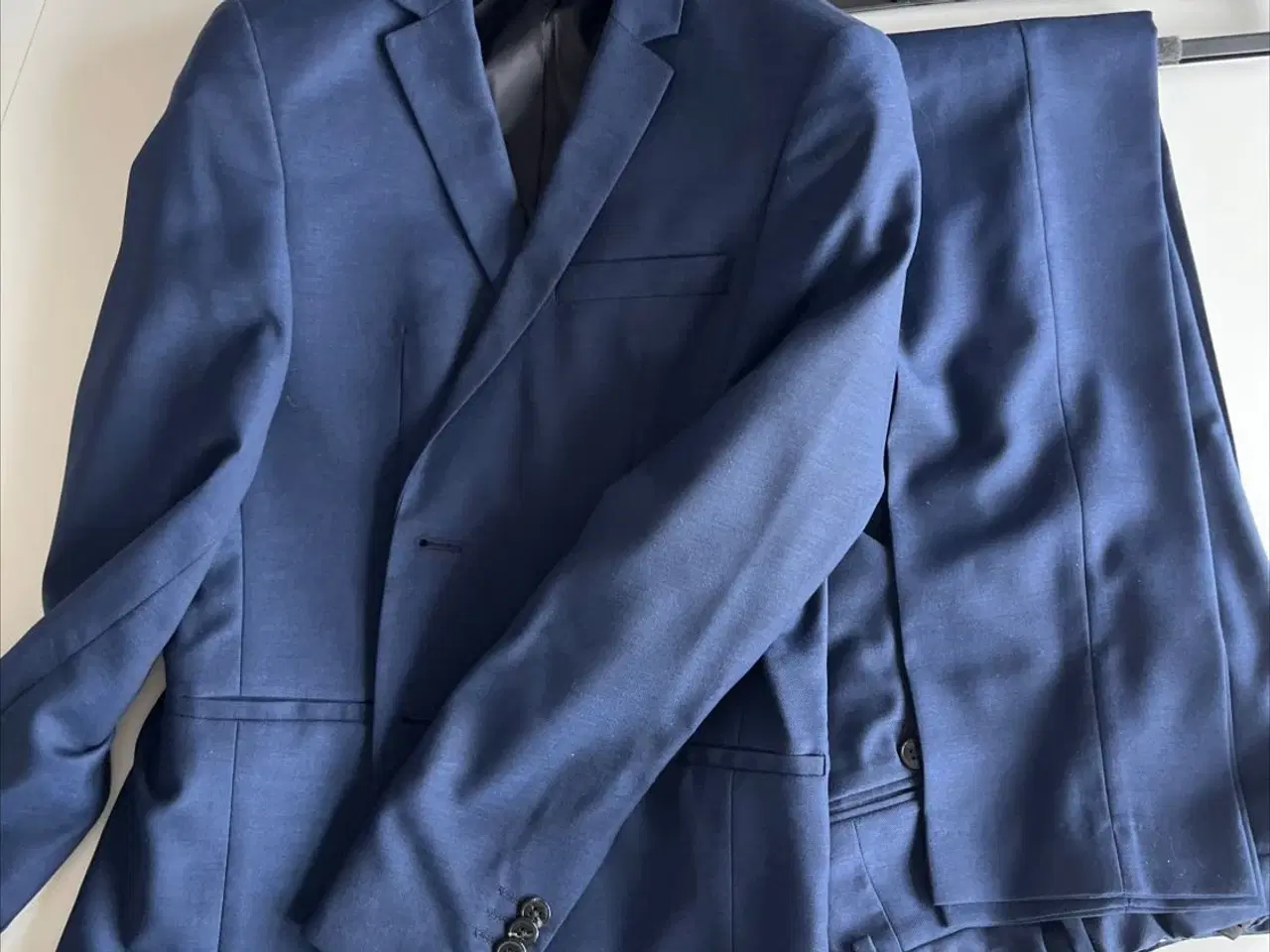 Billede 1 - Habit str. 14 år/164 evt. til konfirmation 