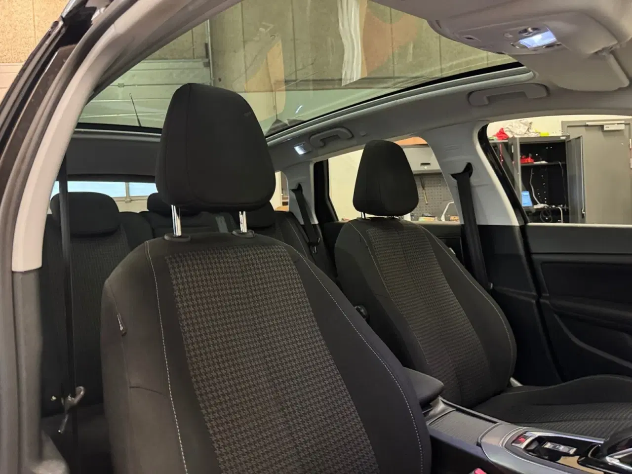 Billede 17 - Peugeot 308 1,5 BlueHDi 130 Selection Sky EAT6