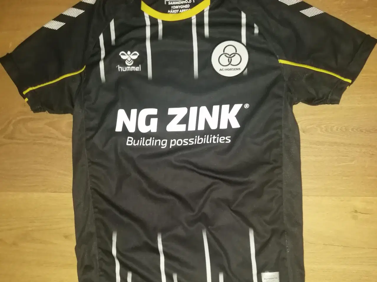 Billede 2 - AC HORSENS UDEBANE 2020-21, STR. 10-12 ÅR, SOM NY