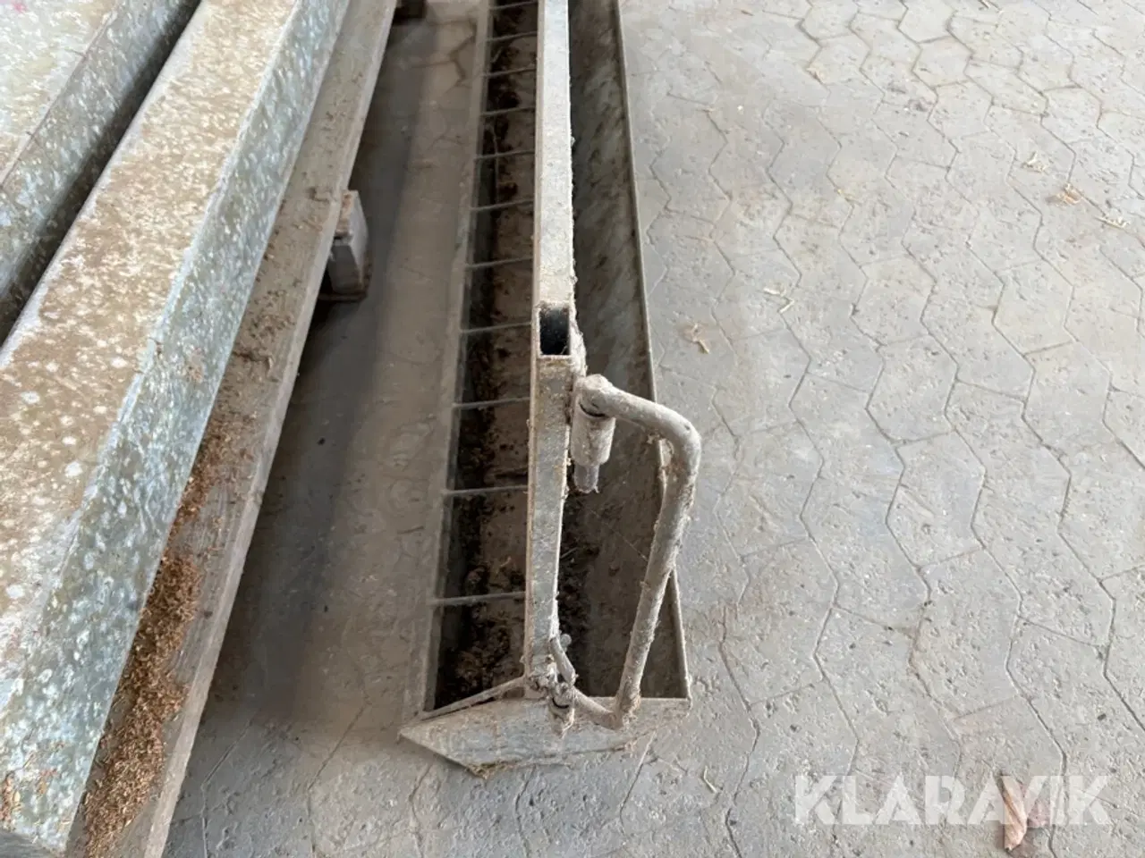 Billede 7 - Fodertrug og Inventar til svin