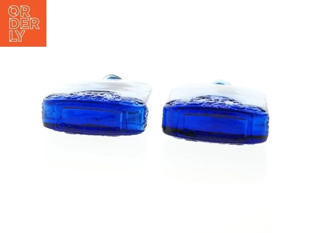 Billede 6 - 2 stk Håndlavede glasflasker med prop (str. H. 14 cm. b. 8,5 cm)