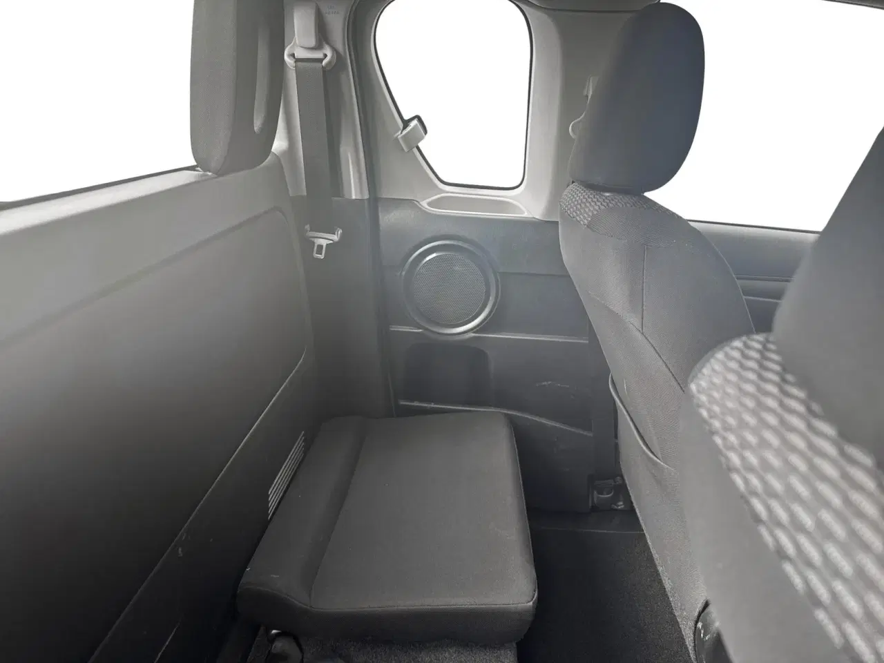 Billede 8 - Toyota HiLux Extra Cab 2,4 D-4D T2 4x4 150HK Pick-Up 6g