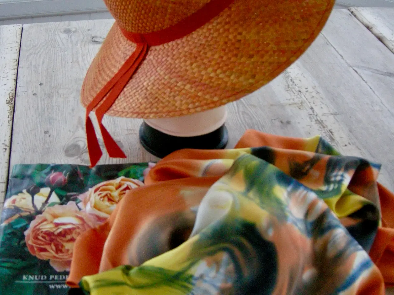 Billede 5 - Håndmalet satin tørklæde 100% ren silke, 45x180 cm