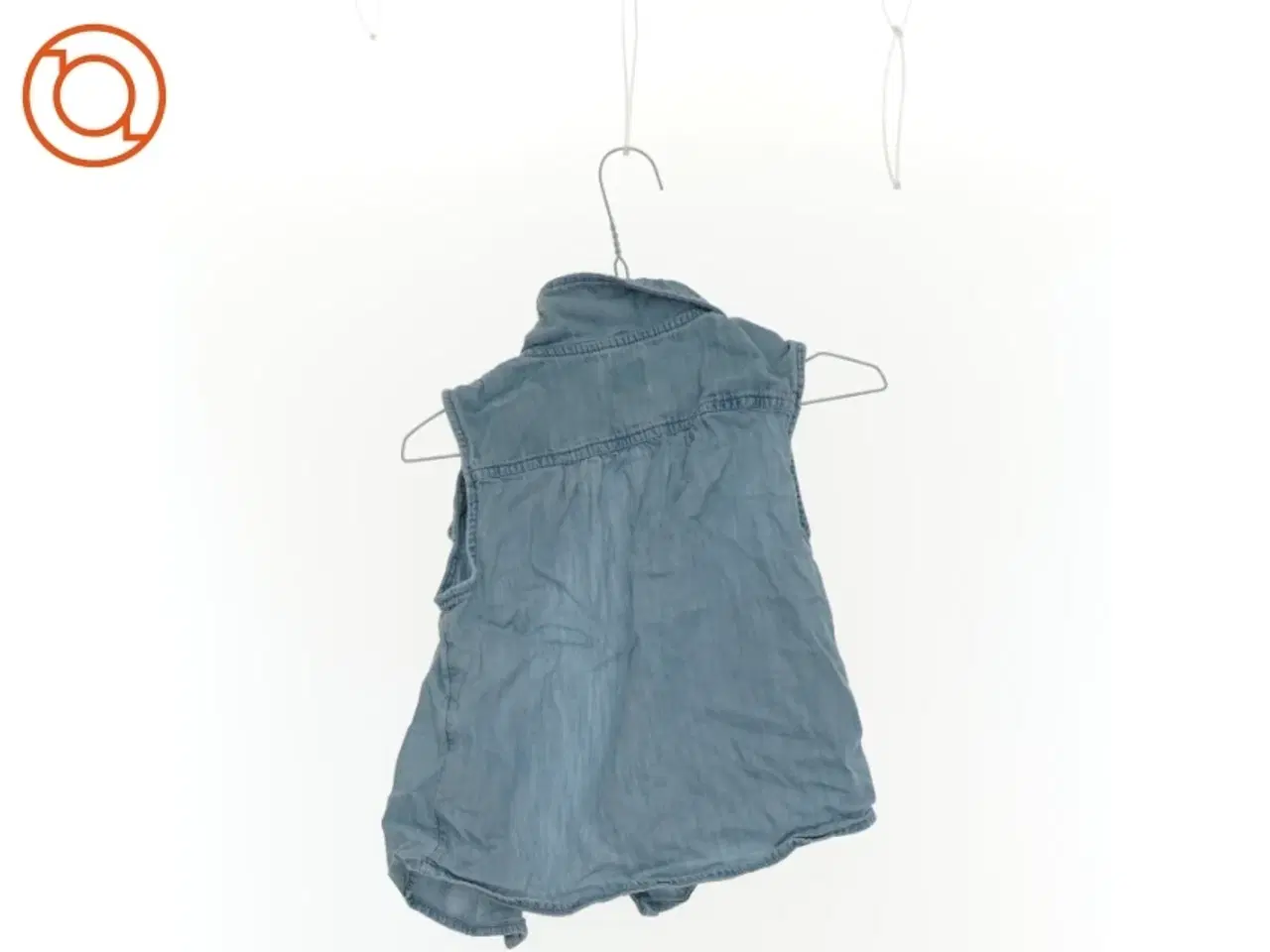 Billede 2 - Denim skjorte uden ærmer fra Gap (str. 116 cm)