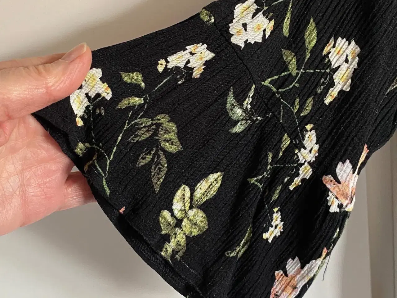 Billede 3 - Tunika fra DNY str small (42/44)