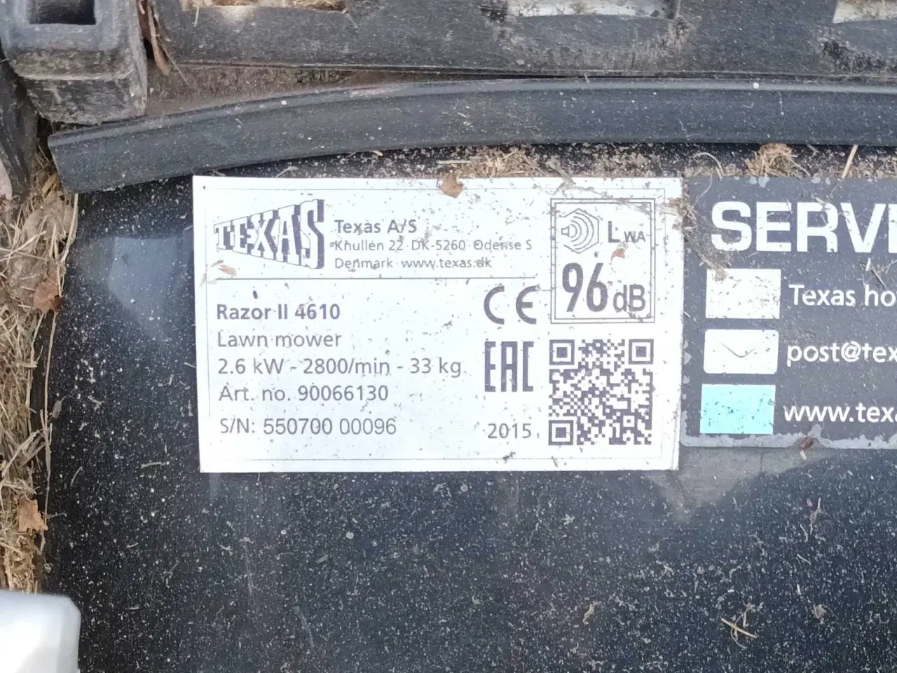 Billede 2 - GRATIS TIL AFHENTNING Benzindrevet plæneklipper 
