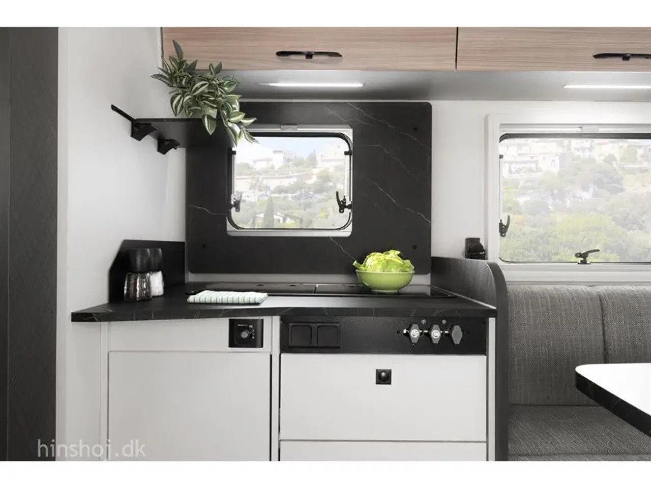 Billede 8 - 2026 - Etrusco T 7.4 SBC Scandic Edition Aut. Etrusco by Hymer er Italiensk Elegance og Komfort fra Hinshøj Caravan