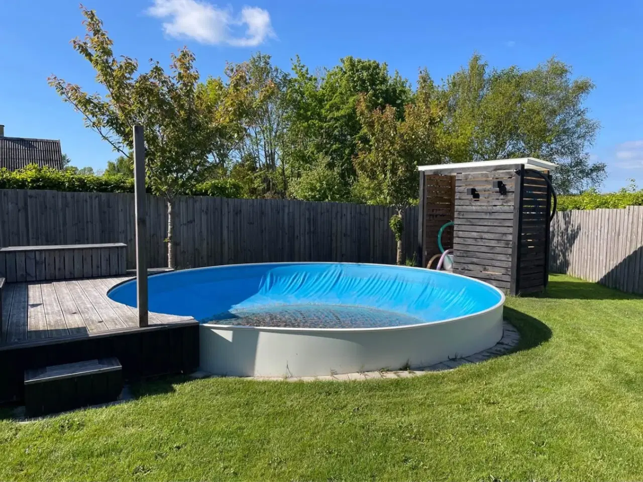 Billede 2 - Kæmpe pool 