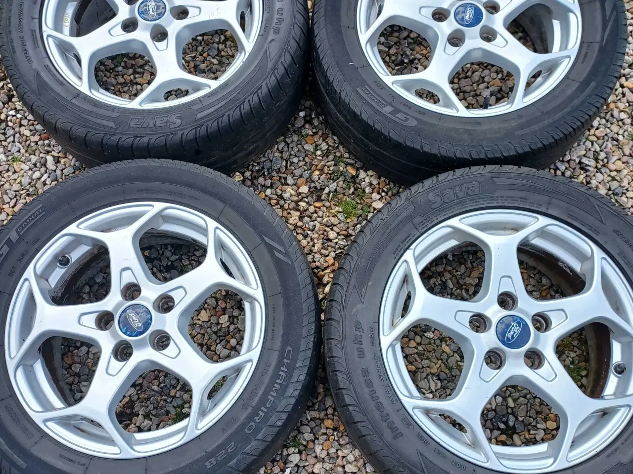 Billede 2 - Ford alufælge original 16 tommer