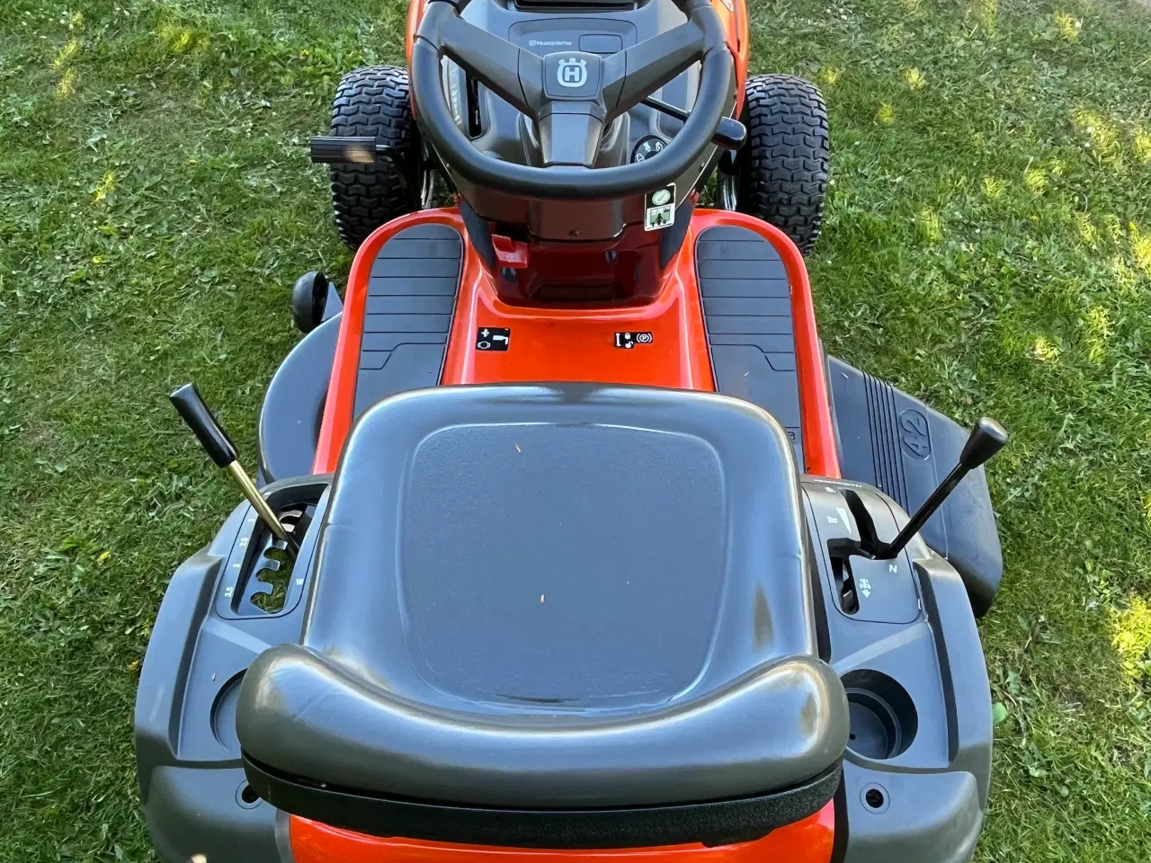 Billede 12 - Husqvarna LTH 152 Sælges….