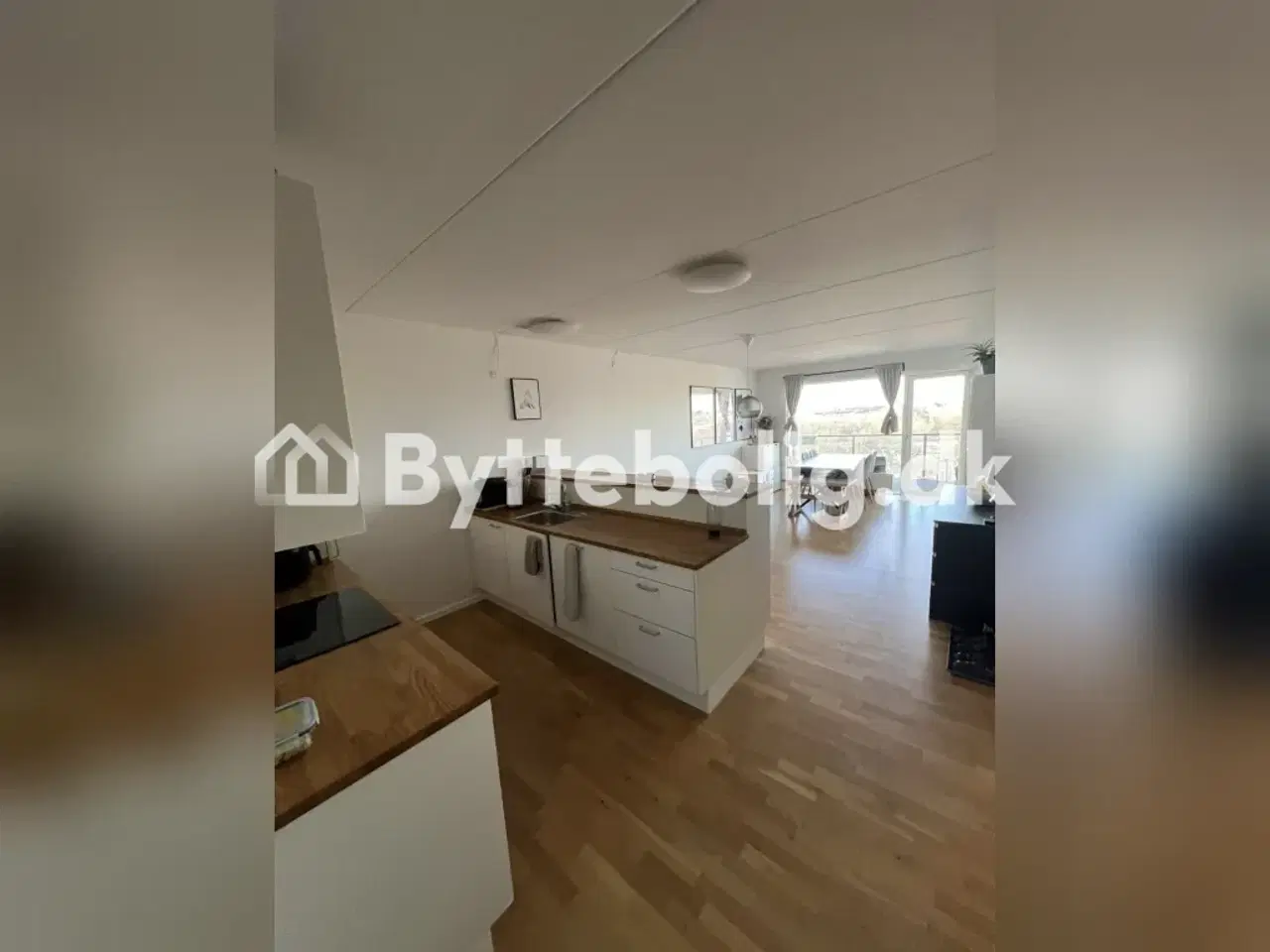 Billede 4 - Stor lejlighed i Indre By klar til boligbytte