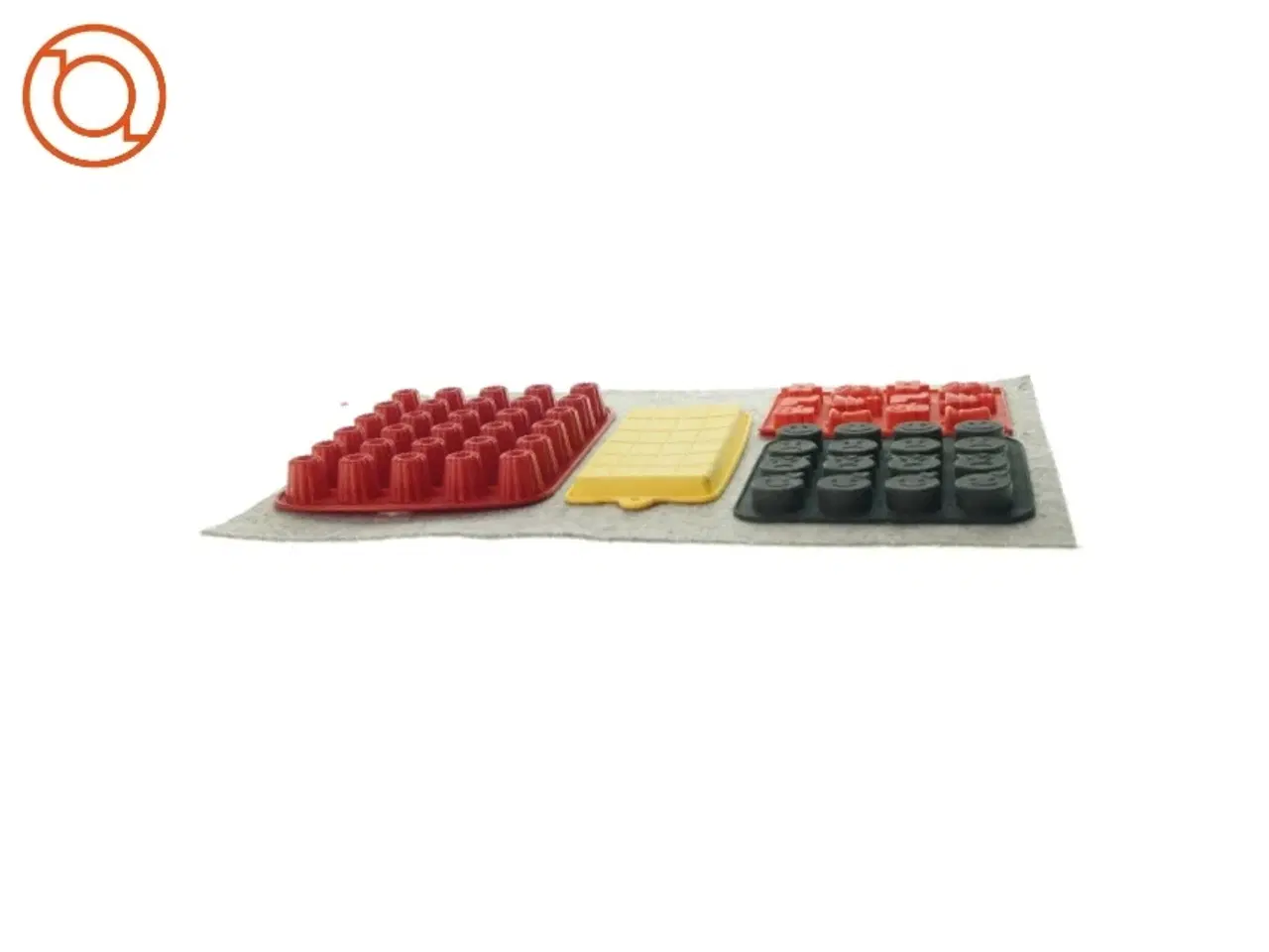 Billede 3 - Bageforme 4 stk. (str. 32 x 24 og 20 x 20 og 21 x 15 og 24 x 11cm)