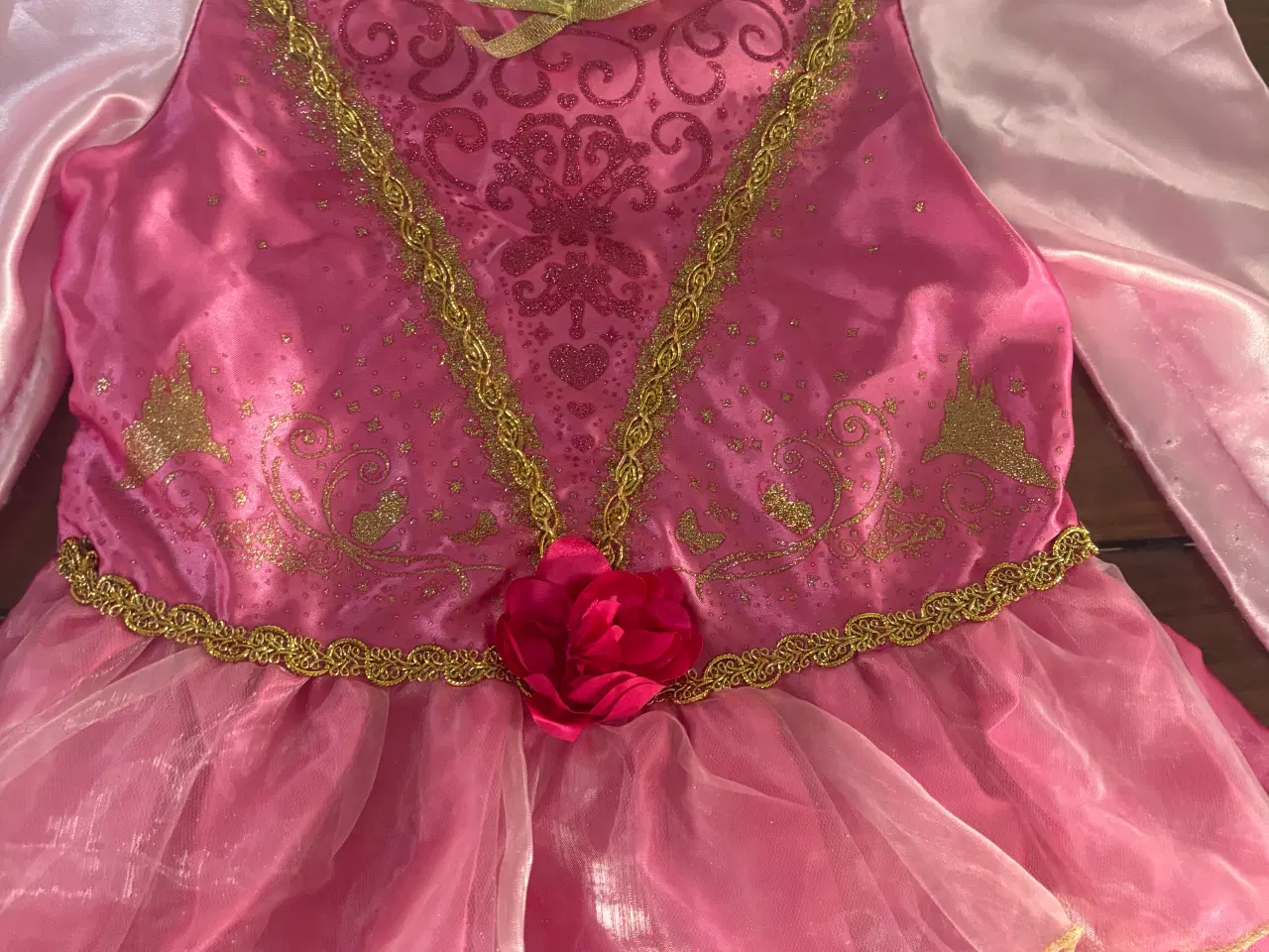 Billede 3 - Tornerose kostume str 122