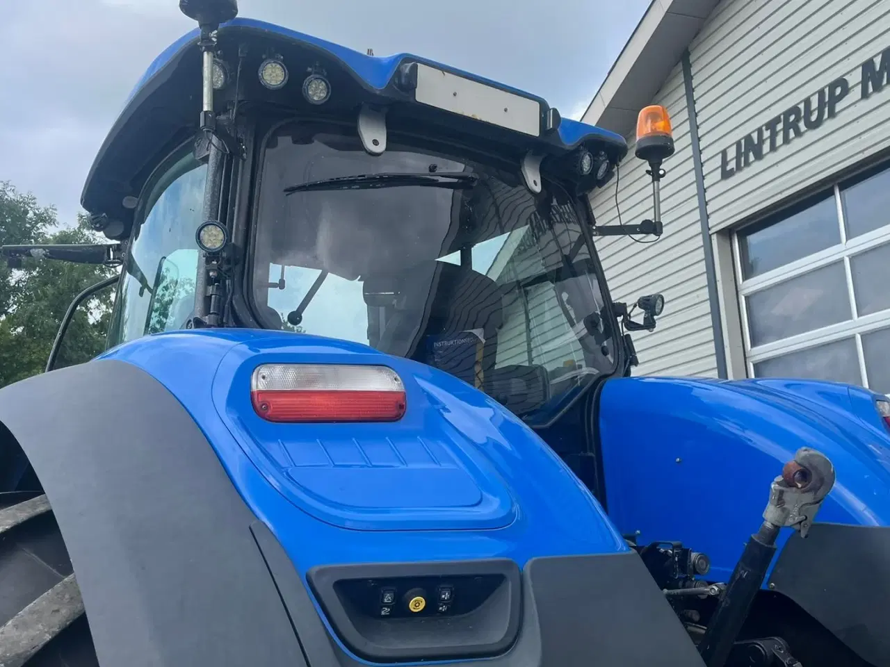 Billede 7 - New Holland T7.315 HD med frontlift og front PTO, samt NYE 650mm fordæk og store 900mm hjul.