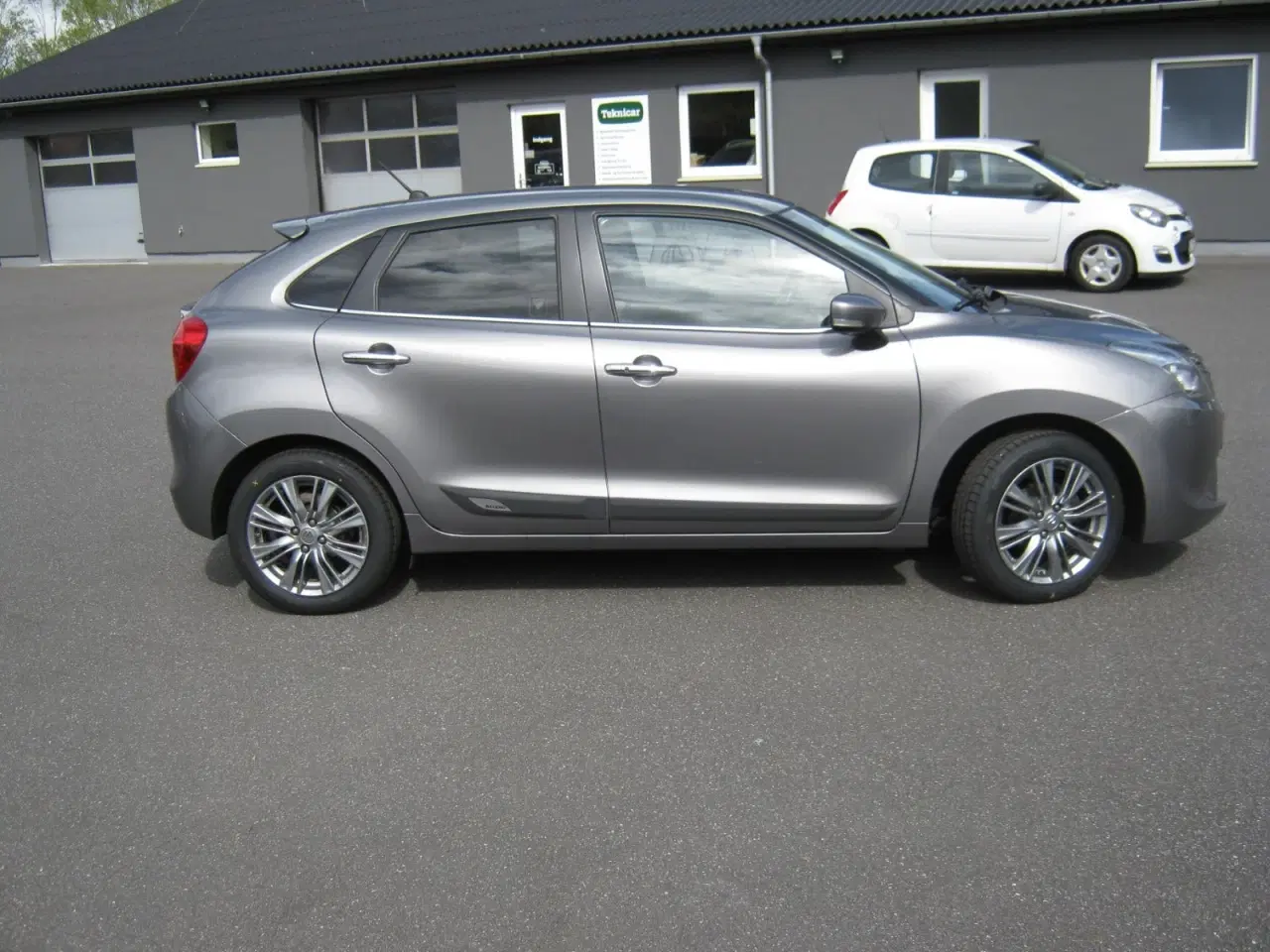 Billede 2 - Suzuki Baleno 1,2 Dualjet Exclusive