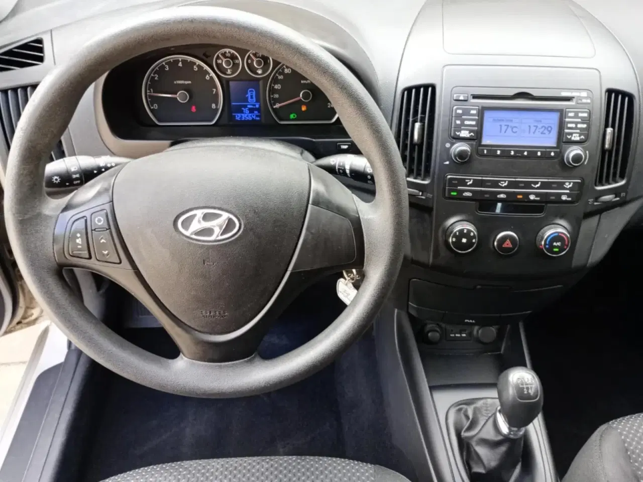 Billede 8 - Hyundai i30 1,4 CVVT Comfort